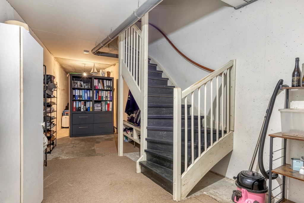 Prins Hendrikstraat 34c, Eline Makelaardij, Foto kelder b.jpg